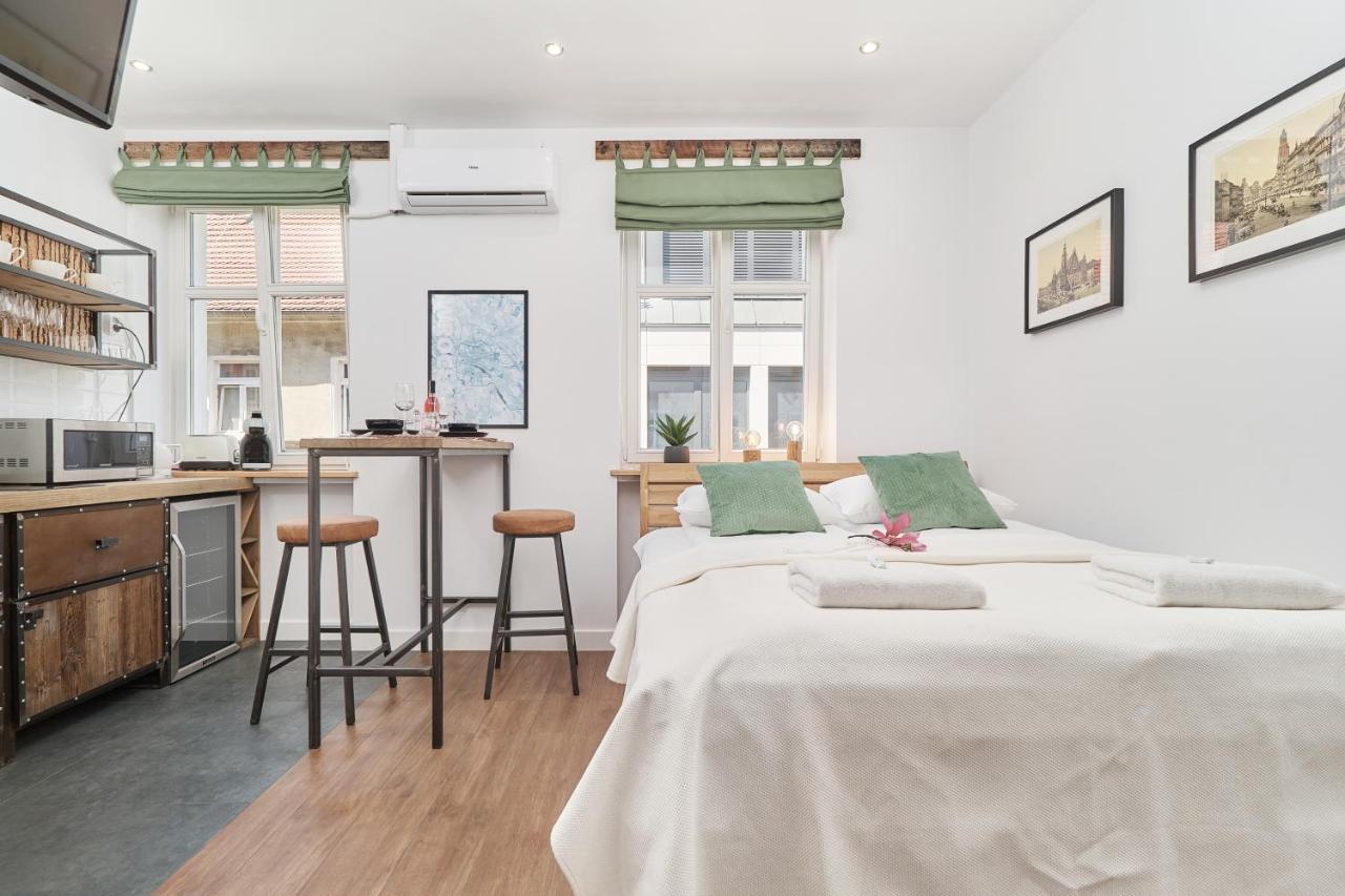 City Center Studio Wroclaw By Noclegi Renters ภายนอก รูปภาพ