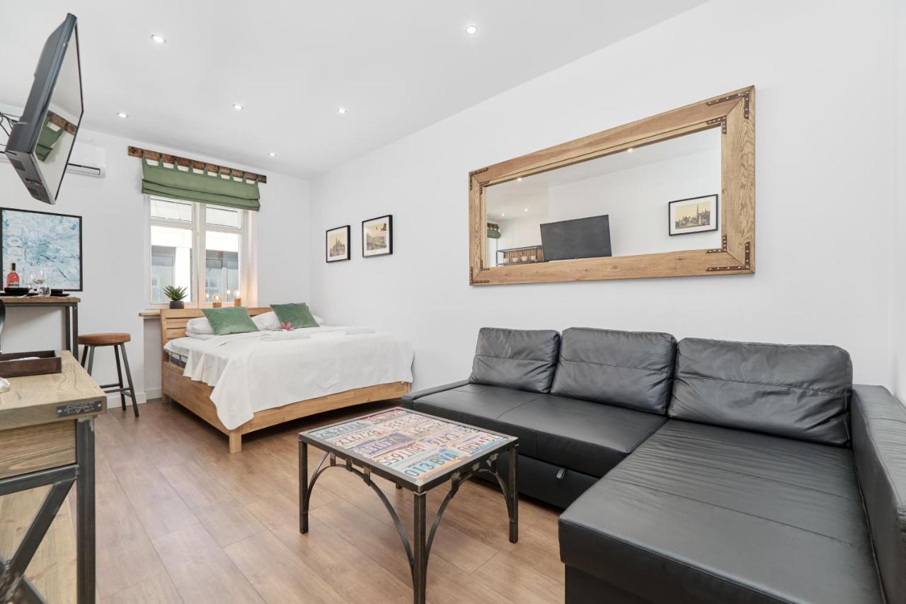 City Center Studio Wroclaw By Noclegi Renters ภายนอก รูปภาพ